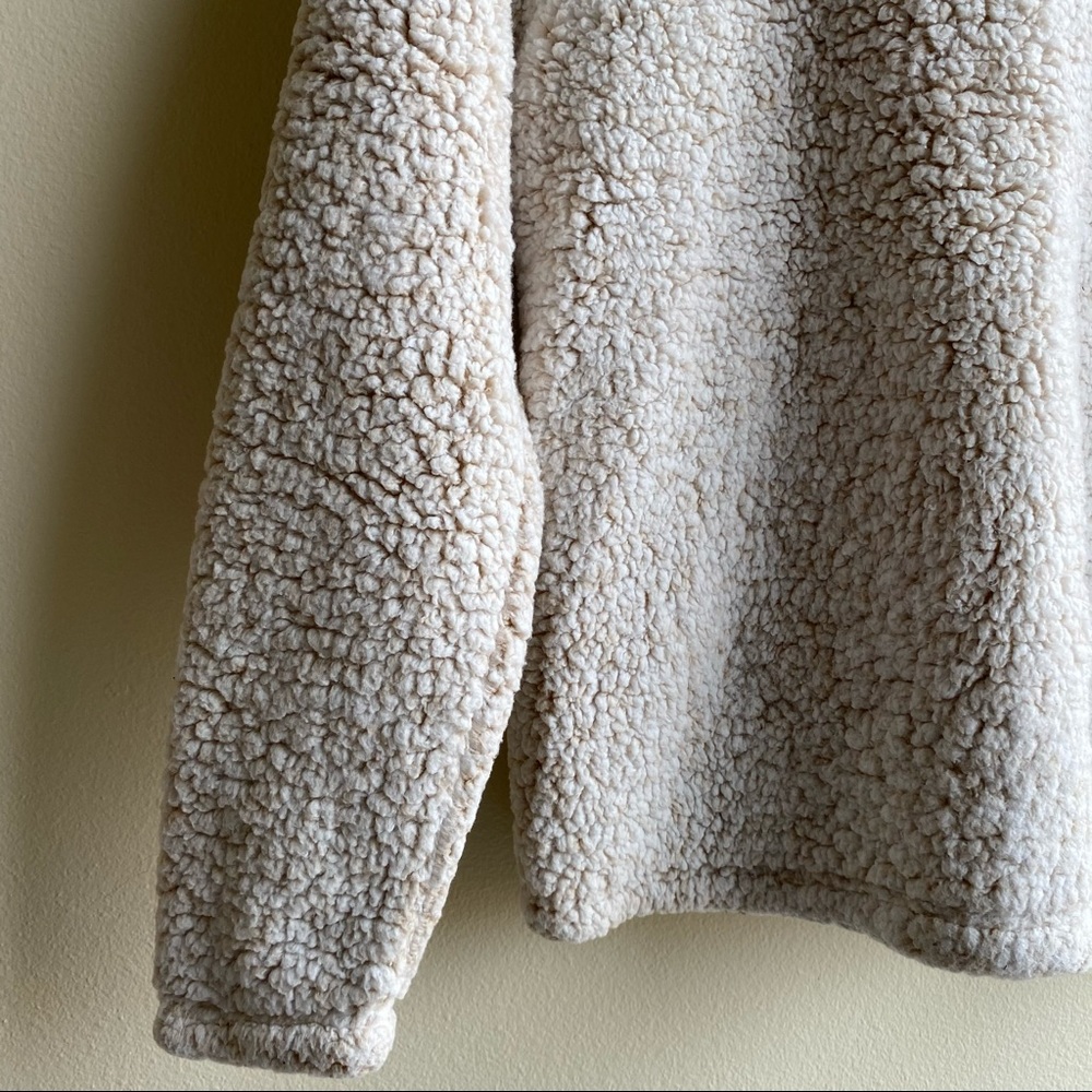 Time and Tru Cream Wooly Wubby Sherpa Pullover Sz. Medium - Picture 9 of 16